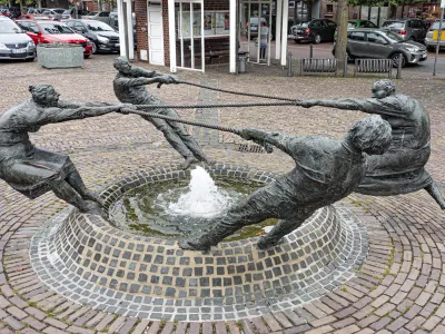Seemannbrunnen auf dem Markt