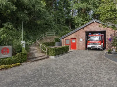 Feuerwehrhaus in Uedemerbruch