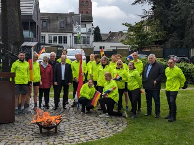 Gruppenfoto der Teilnehmer