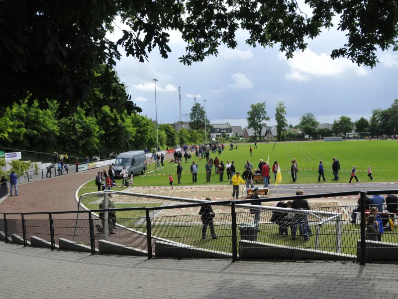 Sportplatz an der Tönisstraße