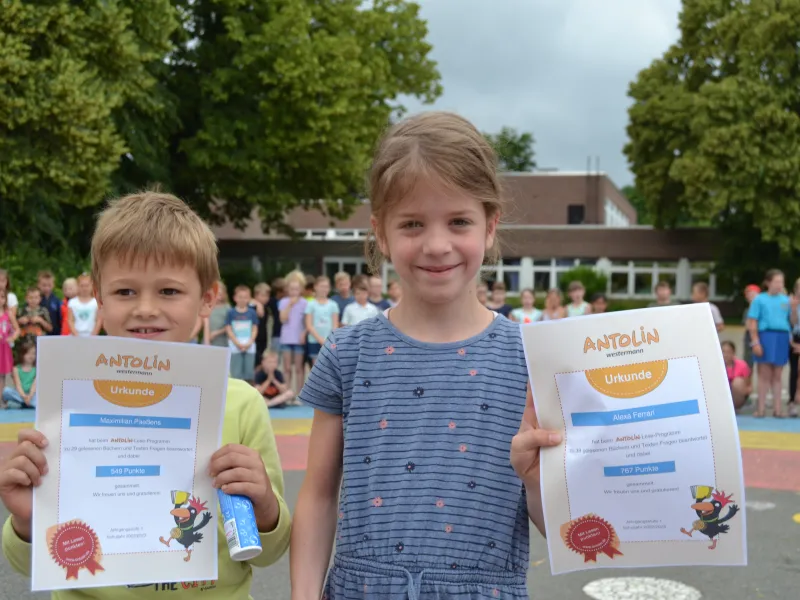 GS_Antolin Stufe 1: Maximilian und Alexa